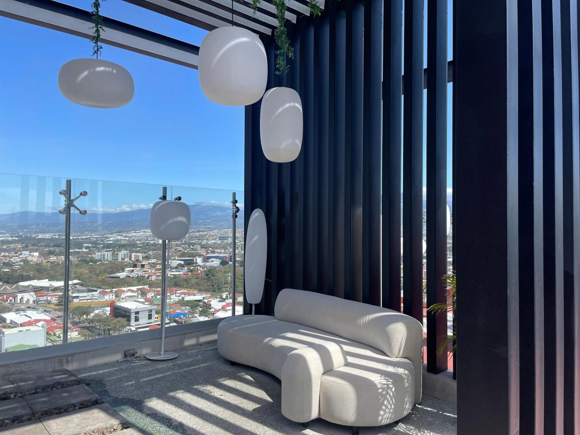 Skygarden Nunciatura Luxury Apartment #705 San José Exteriér fotografie